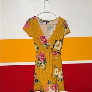 Forever 21 Yellow Floral Mini Dress
